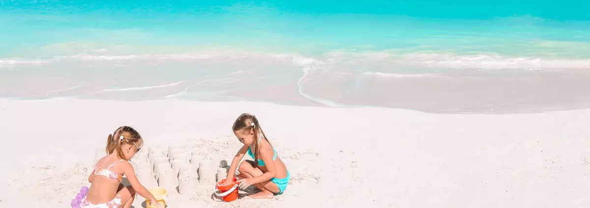 I rischi della sabbia per la pelle dei bambini